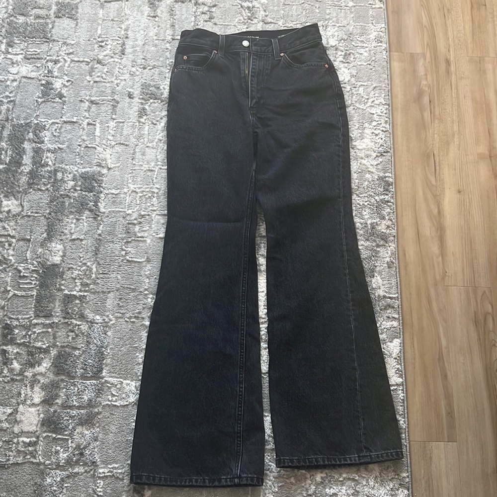 Pristine Aritzia “The Marlene” ‘60s HIGH FLARE 30L